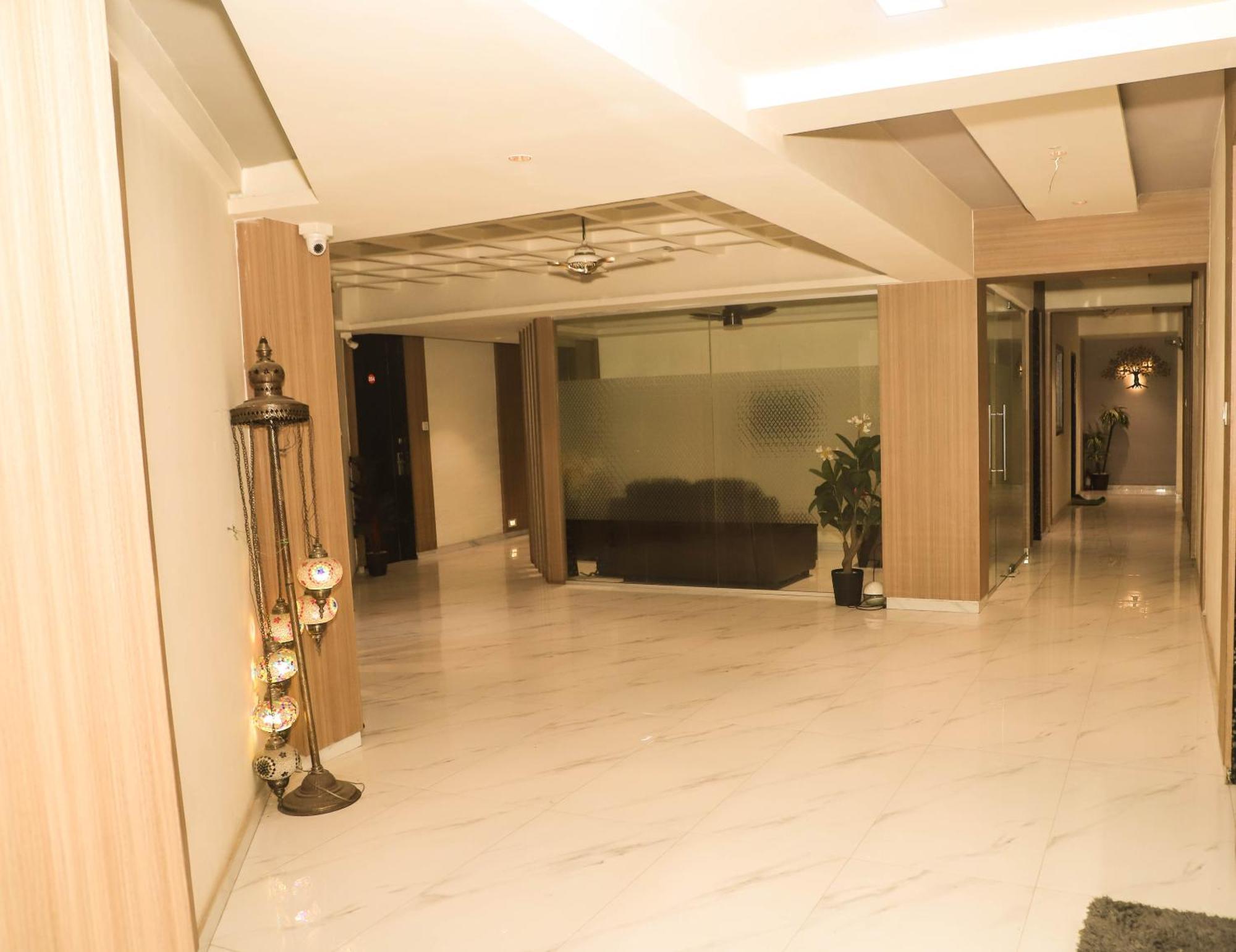 Hotel Arc Palace Bhiwandi Bagian luar foto