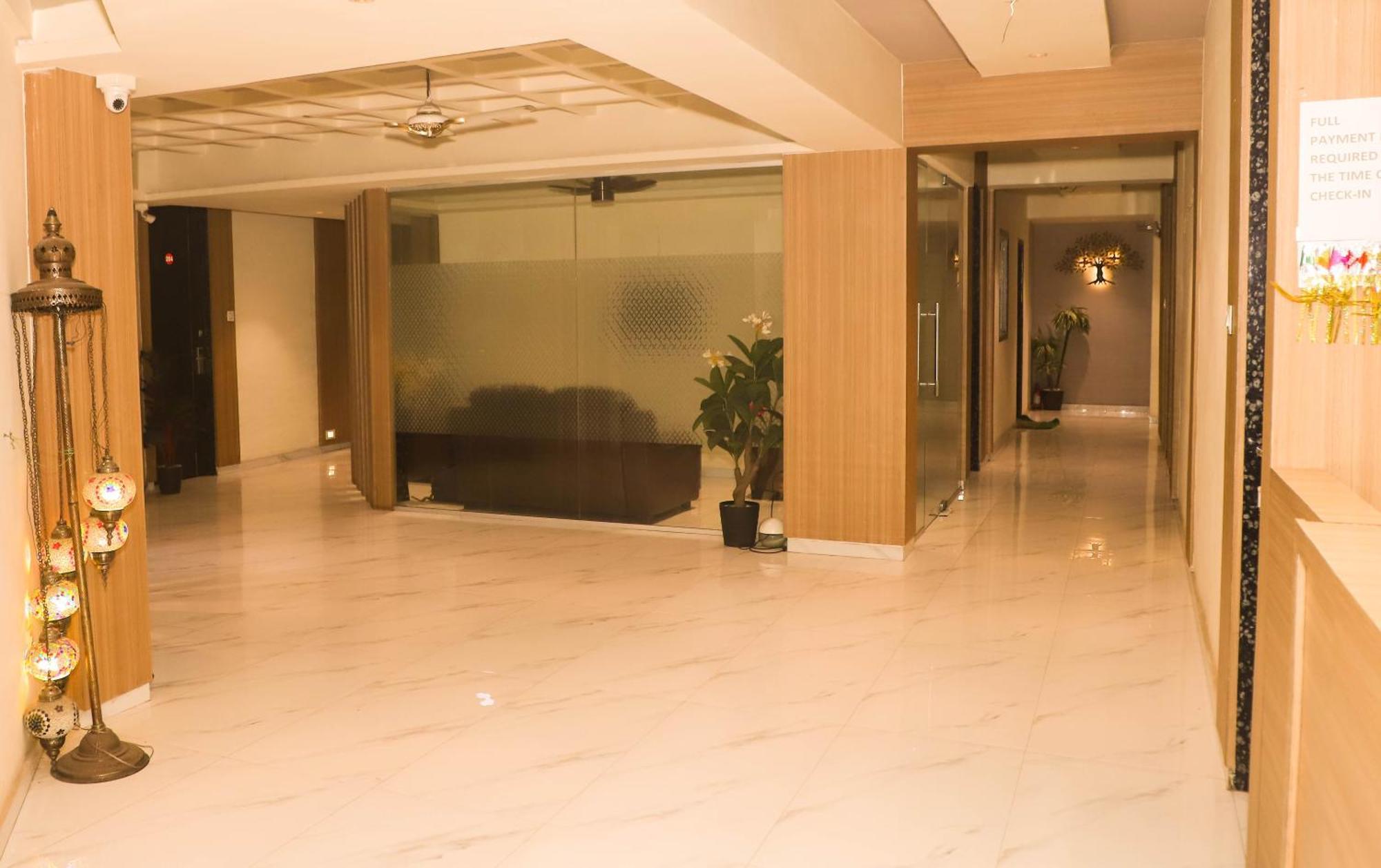 Hotel Arc Palace Bhiwandi Bagian luar foto